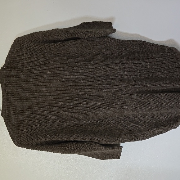 Express | Olive Green Gold Zipper Knit Sweater Size Small - Picture 6 of 8